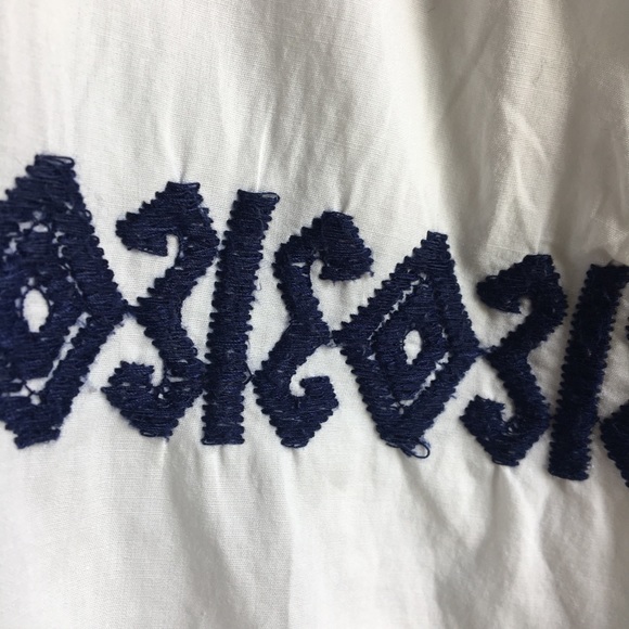 ⚪ LOFT embroidered tank top - Picture 5 of 16